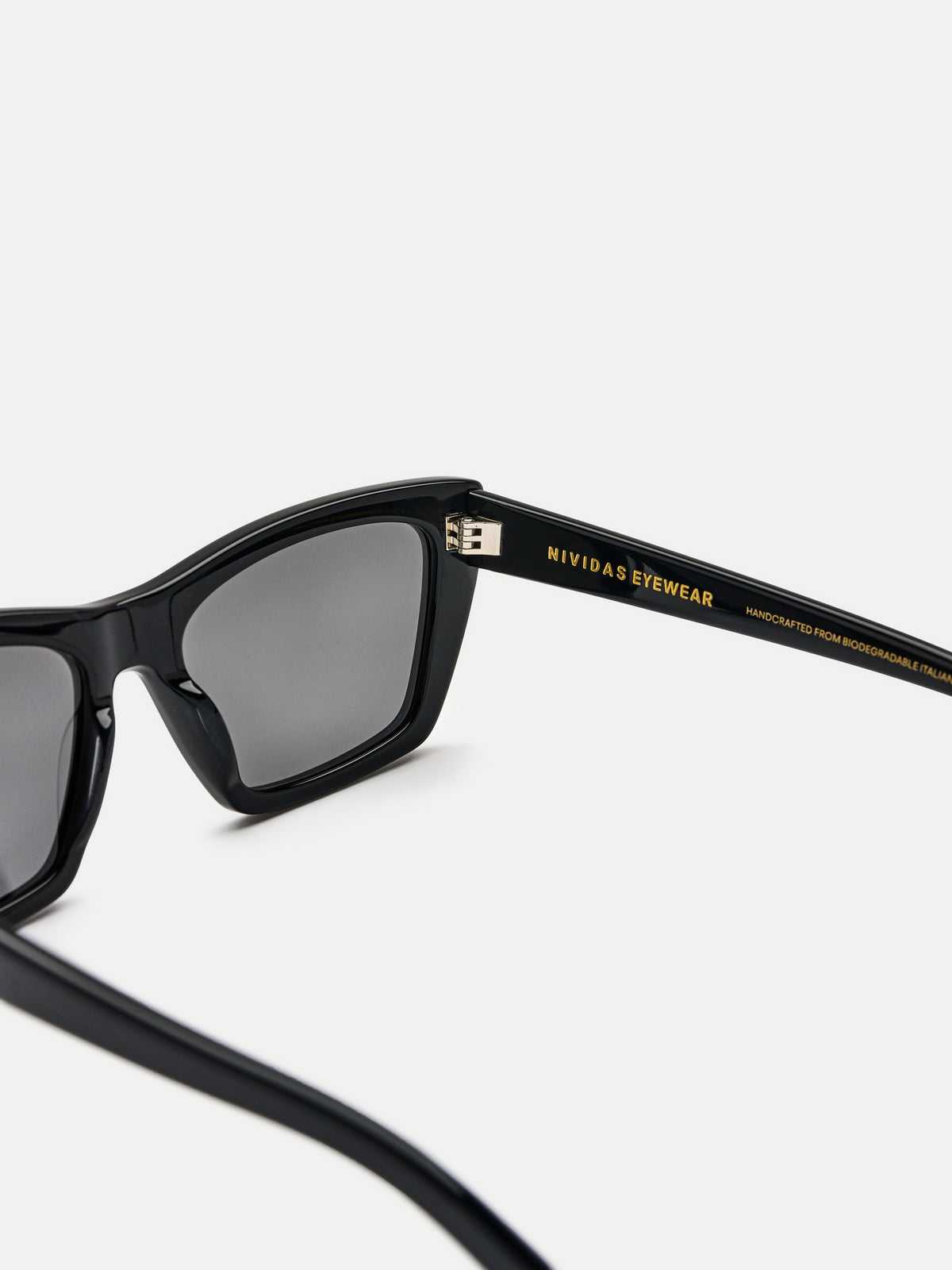 Barcelona Shiny Black