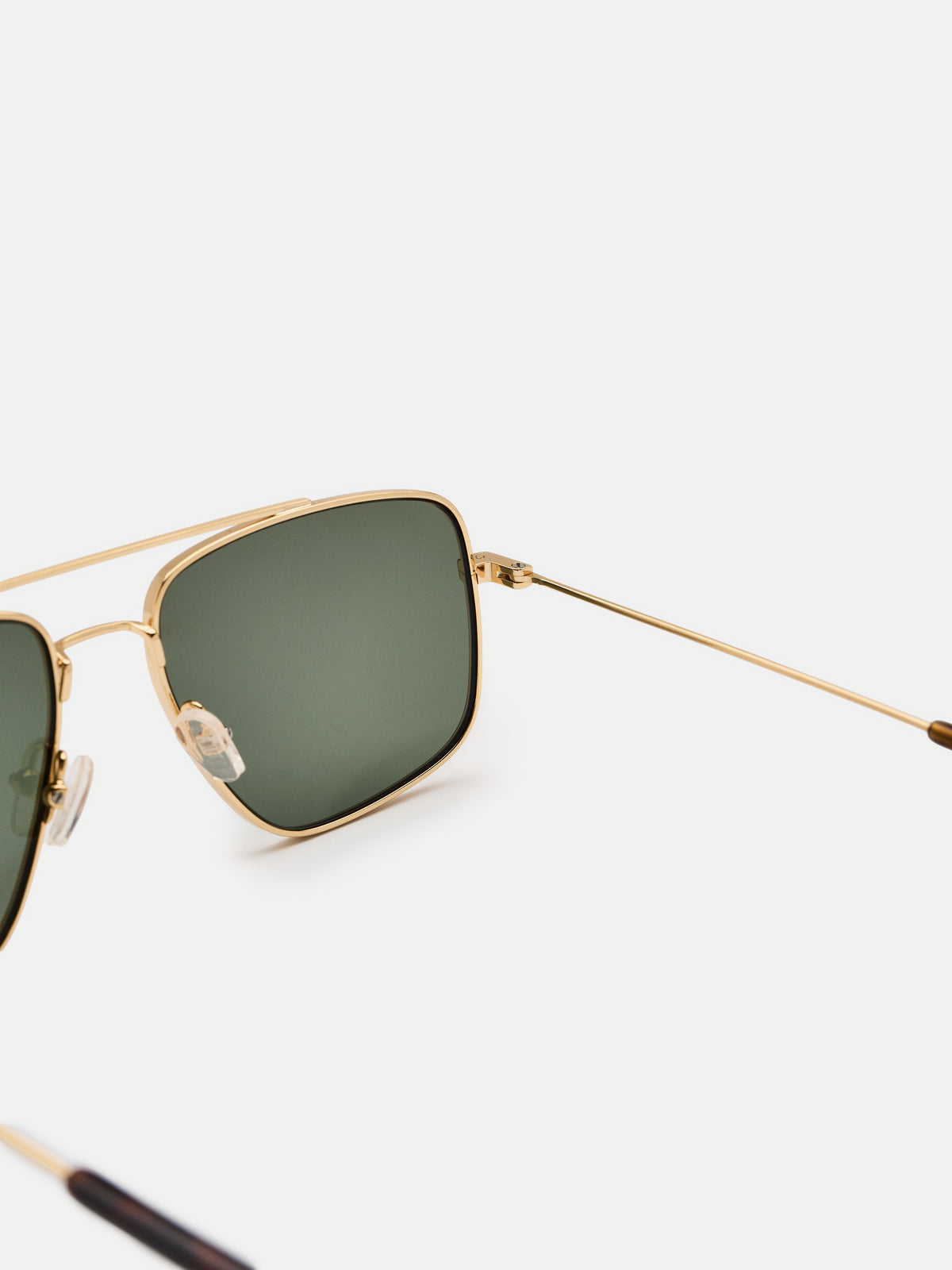 Dallas Gold & Green