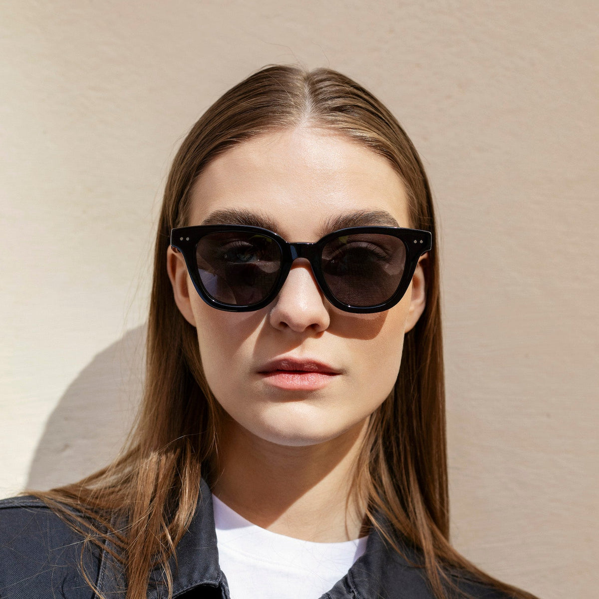 Nividas Palermo polarized sunglasses in Shiny Black - square hand-polished acetate frame