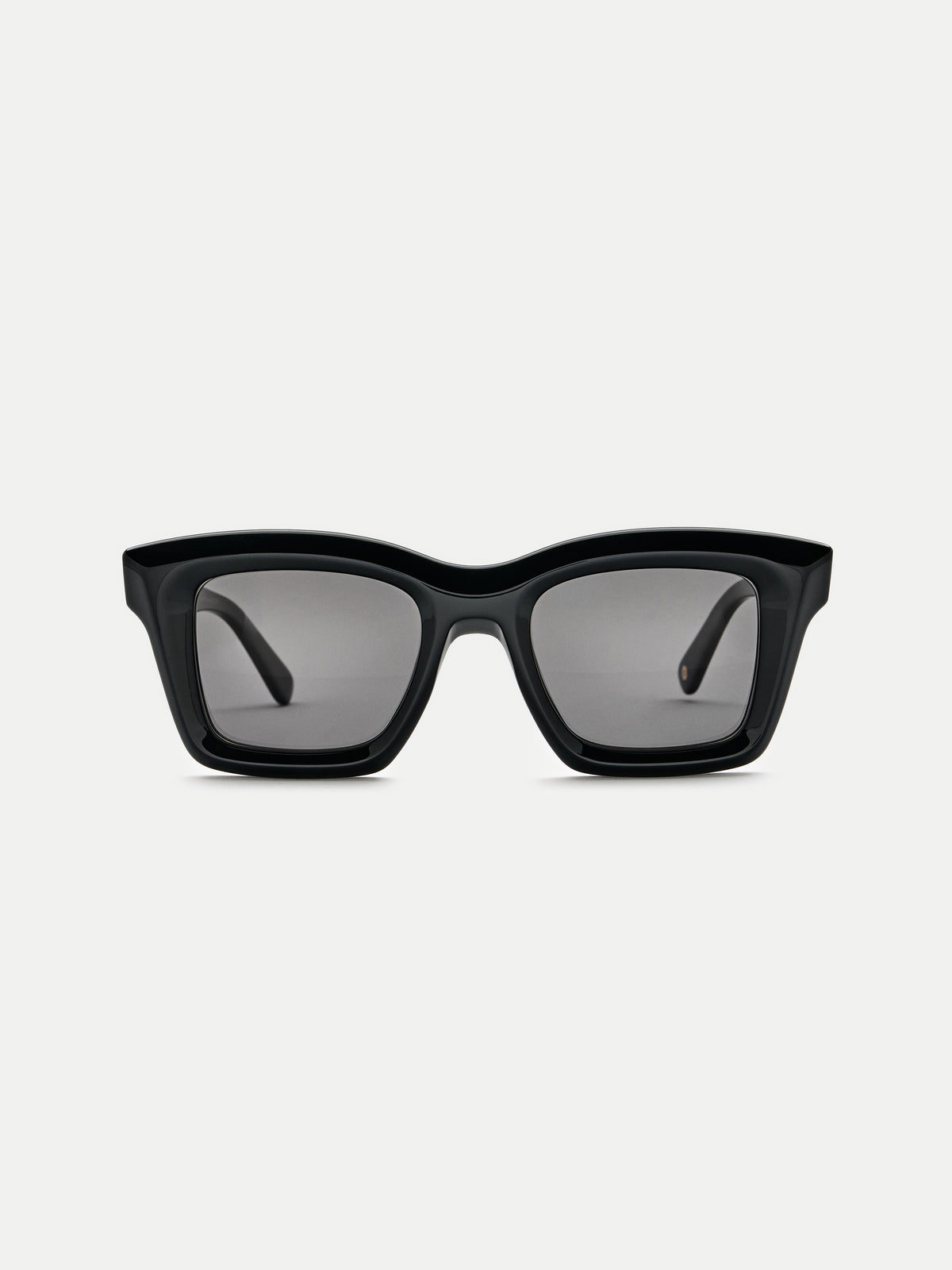 Valencia Shiny Black